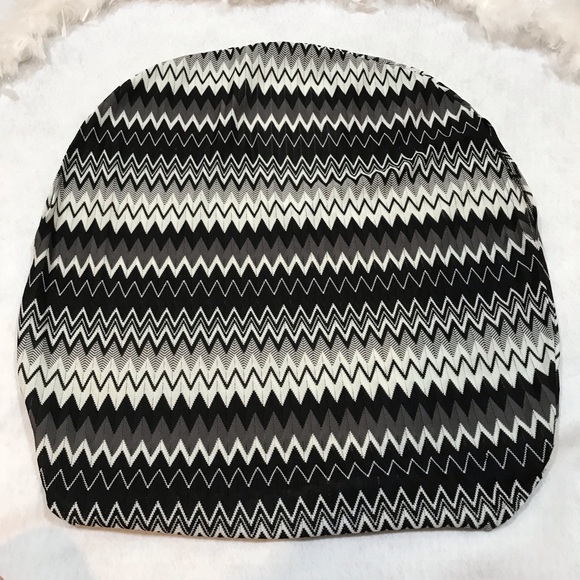 Collective Concepts B&W Top - Picture 3 of 3